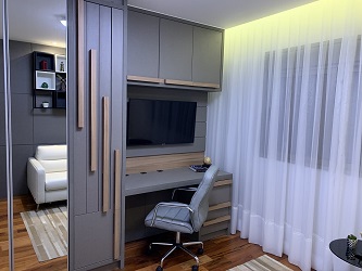 Quarto Home Office